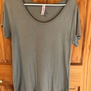 LuLaRoe Classic Tee